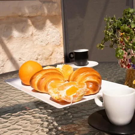 Couette-café Intra Moenia
