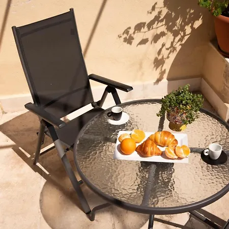 Couette-café Intra Moenia Bisceglie